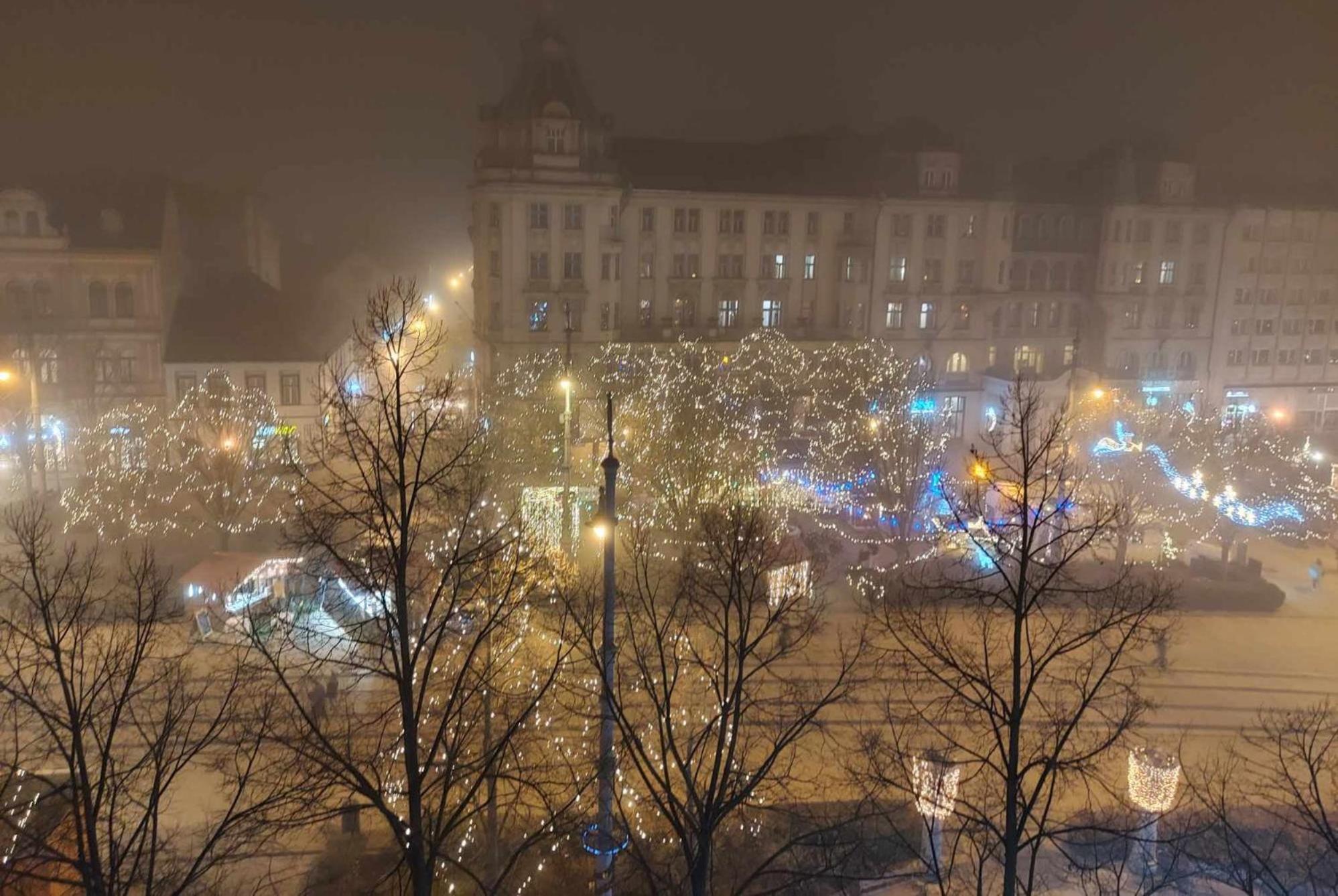 Alfoeldi Palace Apartman Debrecín Exteriér fotografie