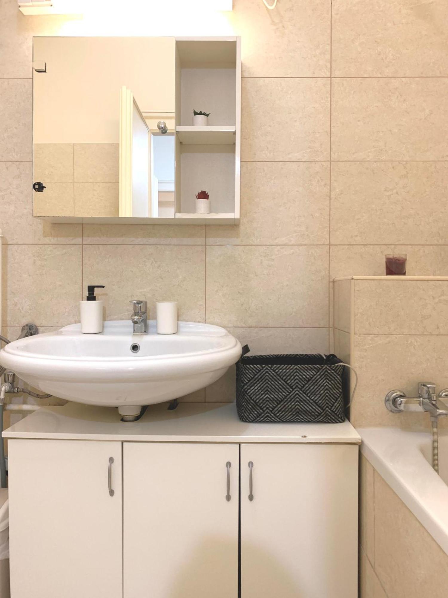 Alfoeldi Palace Apartman Debrecín Exteriér fotografie